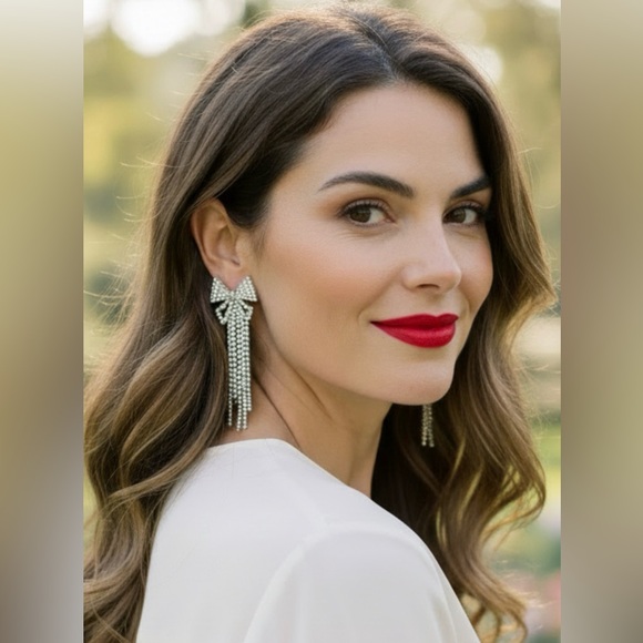 MIA Silver Rhinestone Bow and Tassel Earrings New With Tags - Picture 6 of 6